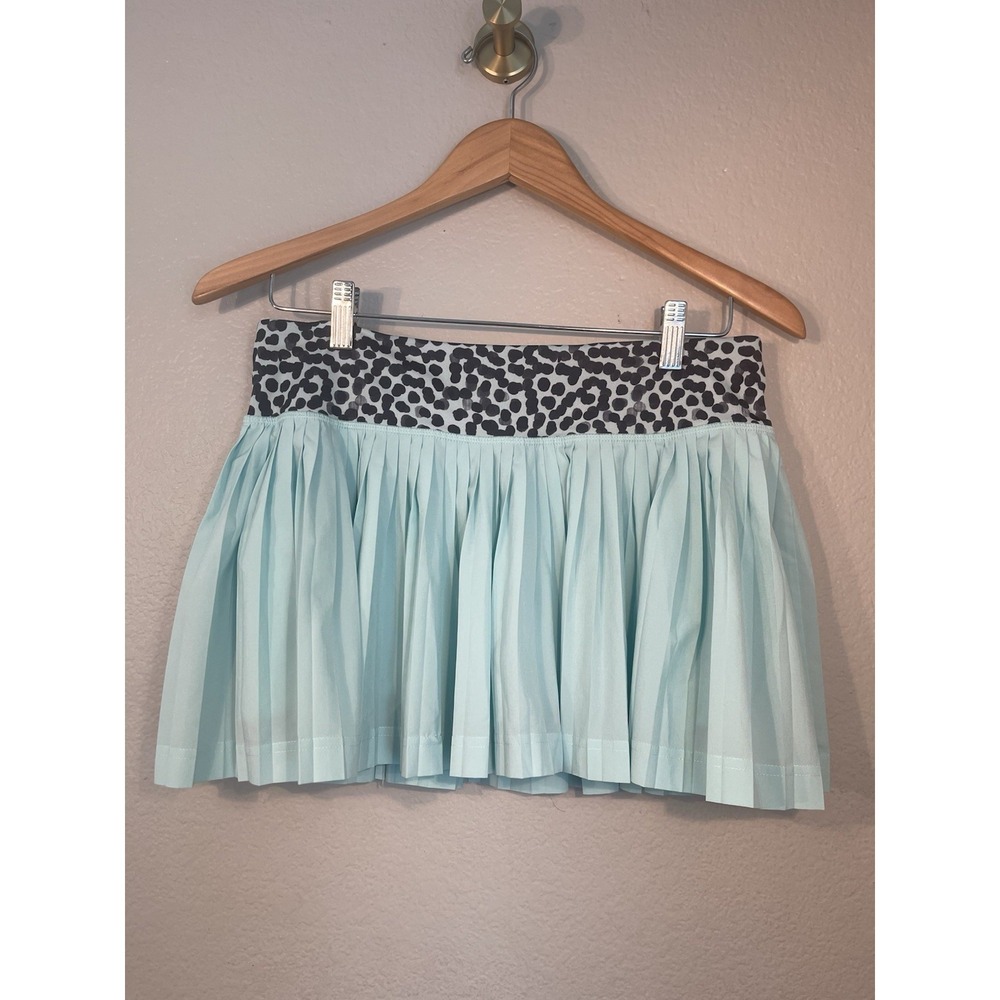 Lululemon 6 Pleat to Street Skirt II in Tranquil Blue Ace Spot Flirty Cute Gym